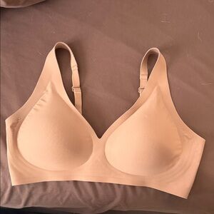 Vertvie jelly bra wireless push up seamless wide band size large